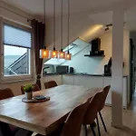 Suedhang By Interhome 別荘